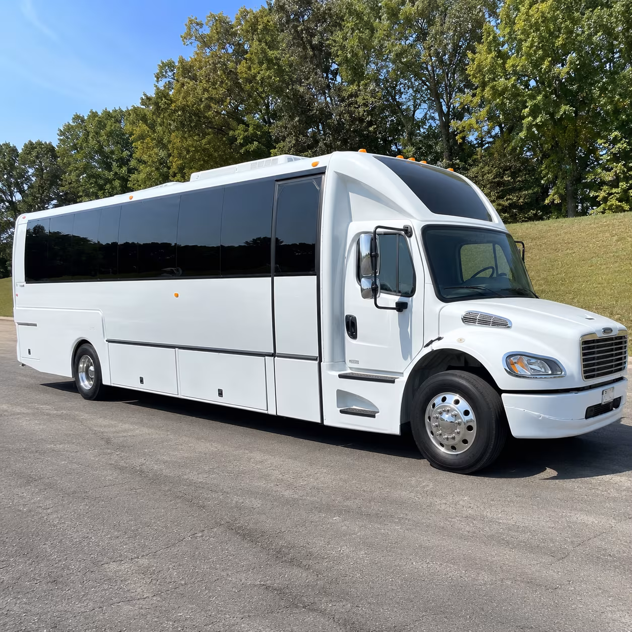 25 Passenger Party Bus Exterior