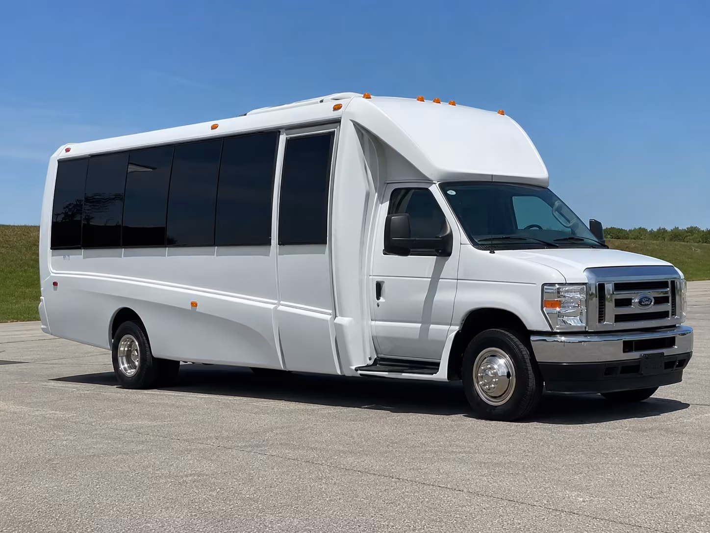North Las Vegas Birthday, Sweet 16, & Quinceañera Transportation party bus interior